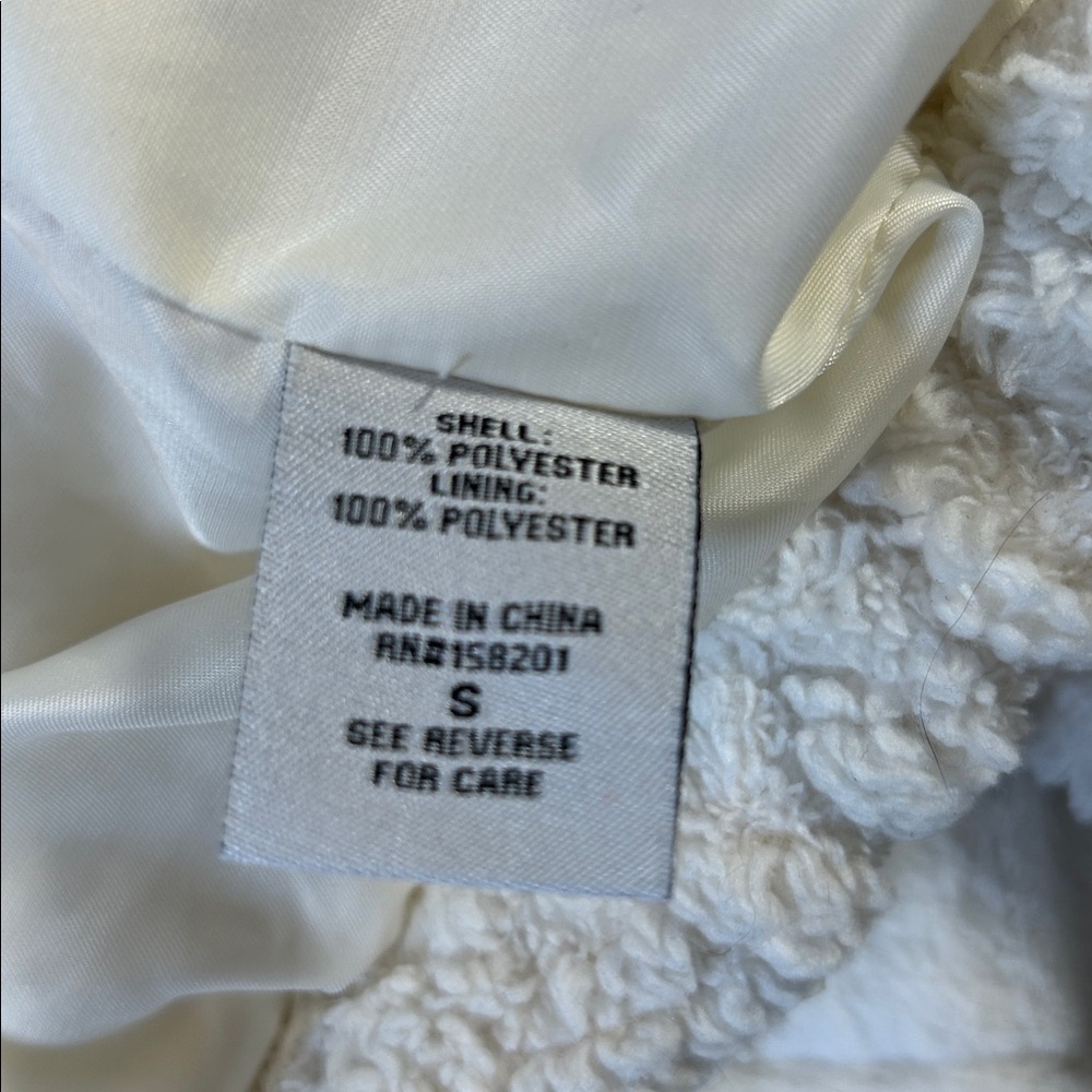 Cali 1850 White Faux Fur Jacket size Small - Picture 4 of 5